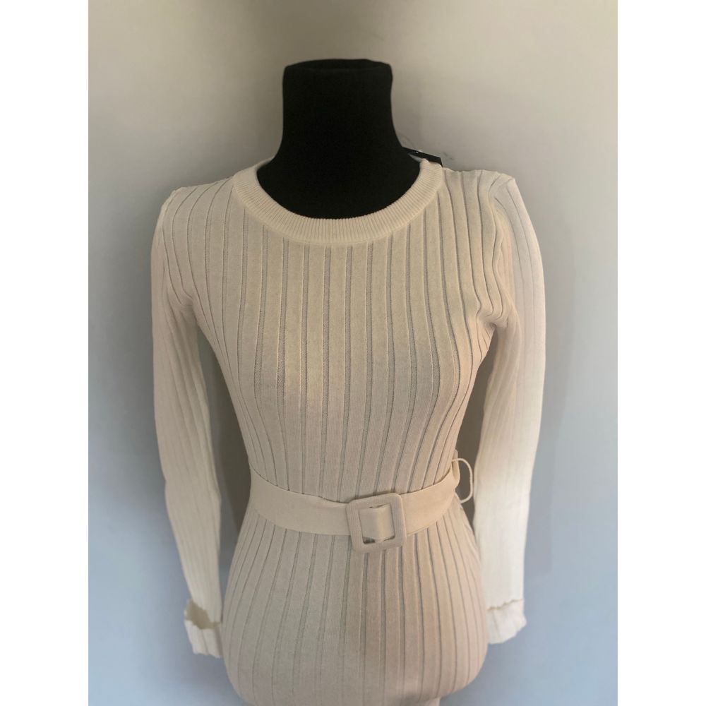 Ribbed body-con dress - Picture 2 of 3